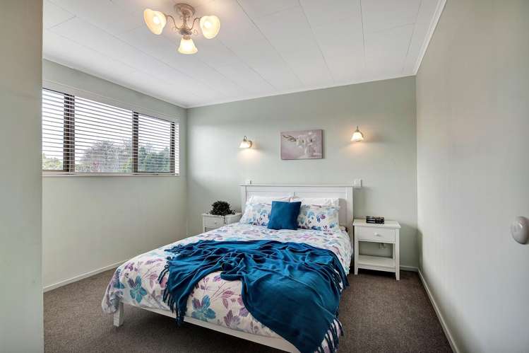 11 Leatham Avenue Strandon_20