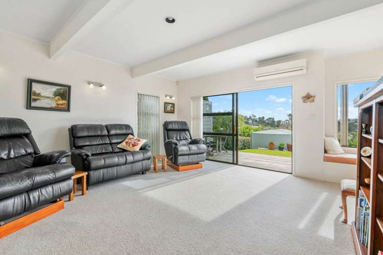 12 Brightside Road Stanmore Bay_13