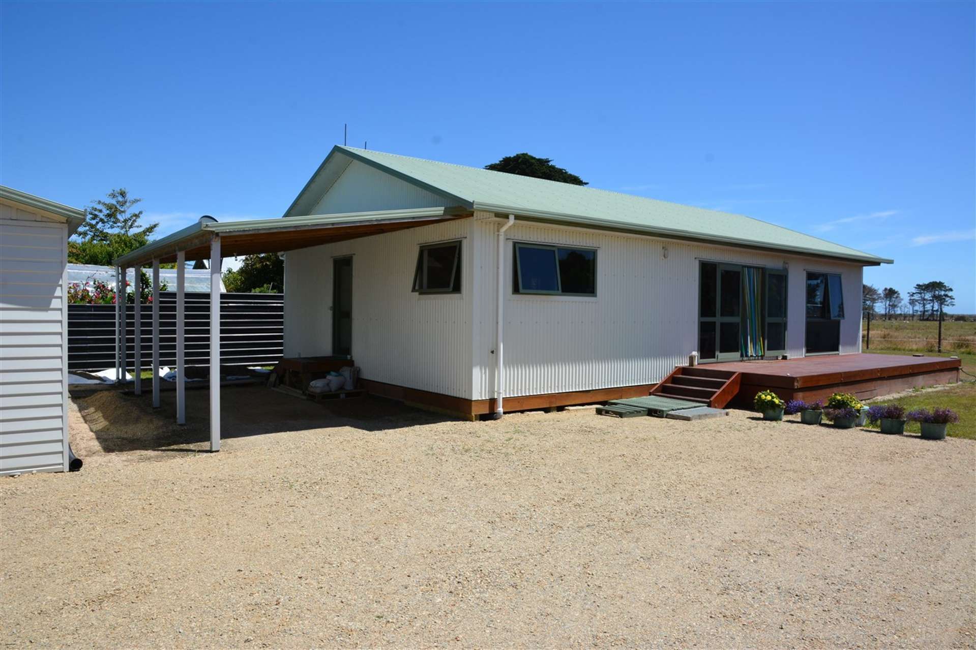 5 Hunter Street Karamea_0