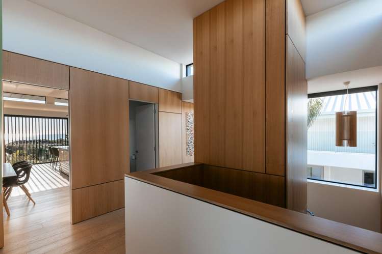 87 Marine Parade Mount Maunganui_23