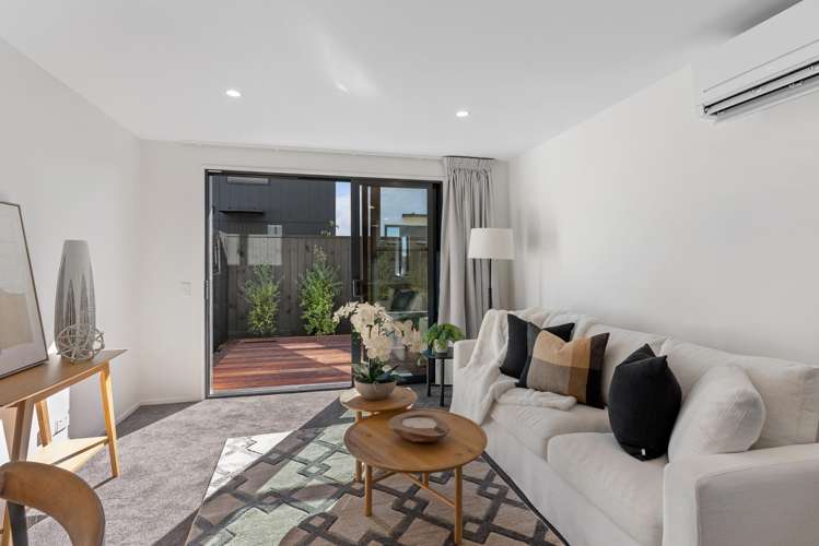 1-6/18 Whiteleigh Avenue_1