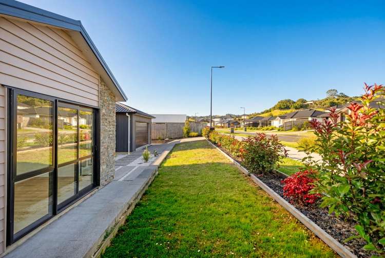 7 Awa Avenue Helensville_33