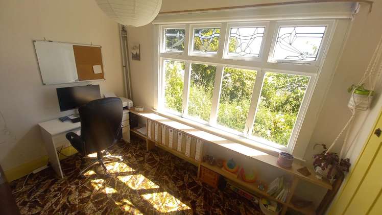 11,13 Birch Street Tuatapere_14