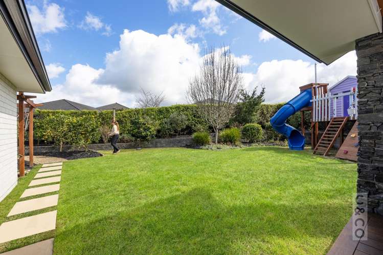 19 Riverhead Point Drive Riverhead_30