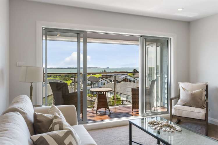 33 Te Oneroa Way Long Bay_33