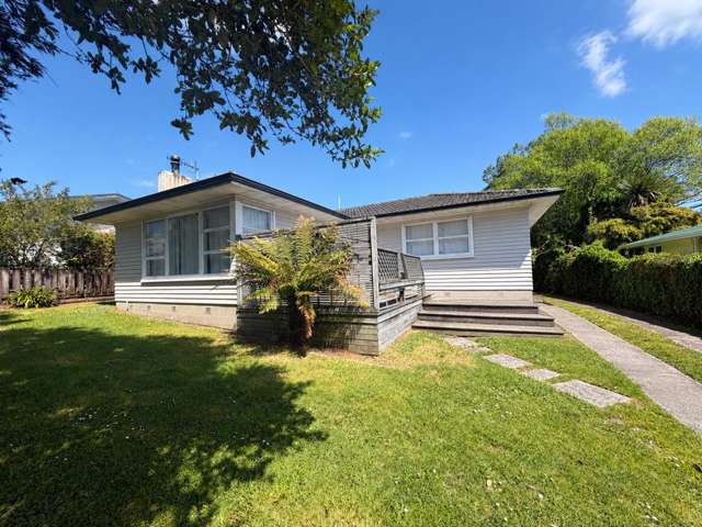 **Freshly Updated 4-Bedroom Home – Fully Fenced**