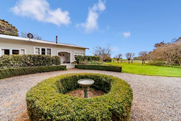 679 Ashley Clinton Road Rangitikei Surrounds_23