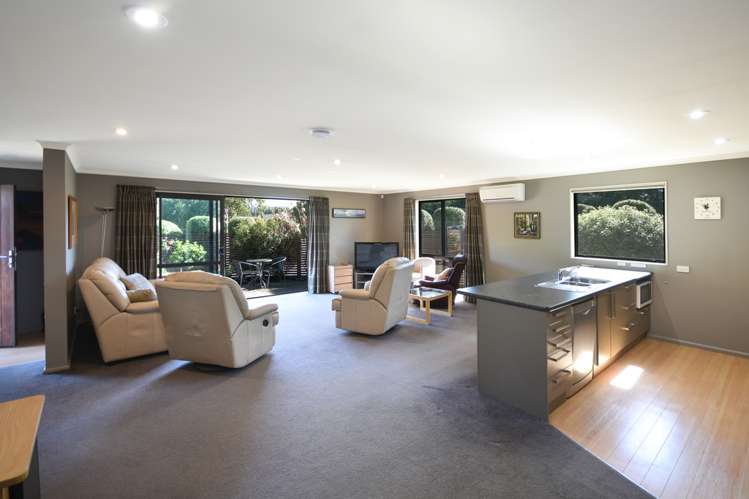 26 Hartstonge Avenue Mosgiel_3