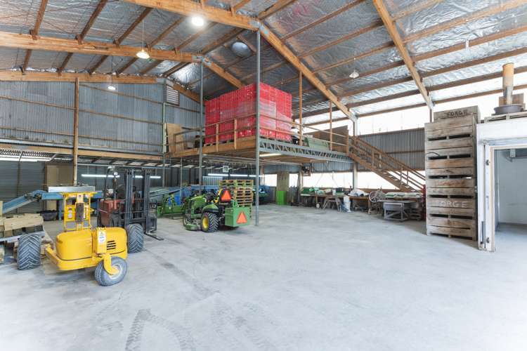 288 Lavenham Road Patutahi_17