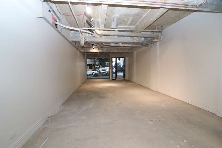 Shop 7/2-4 High Street City Centre_1