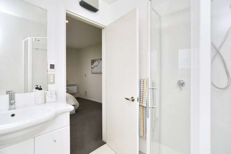 41d Mcmahon Drive Aidanfield_16