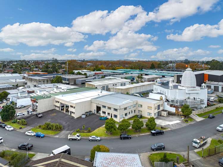 34-36 Mihini Road Henderson_10