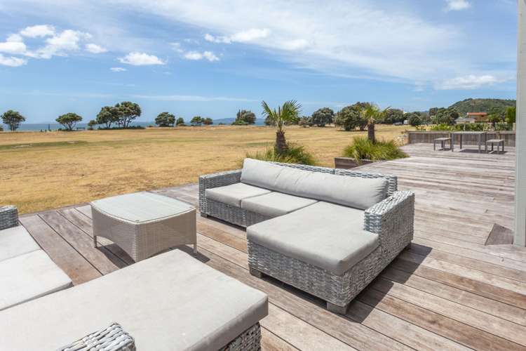 110 Cordyline Crescent Matarangi_25