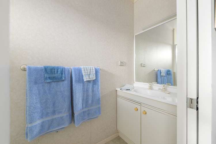 7 Munro Place Flagstaff_15