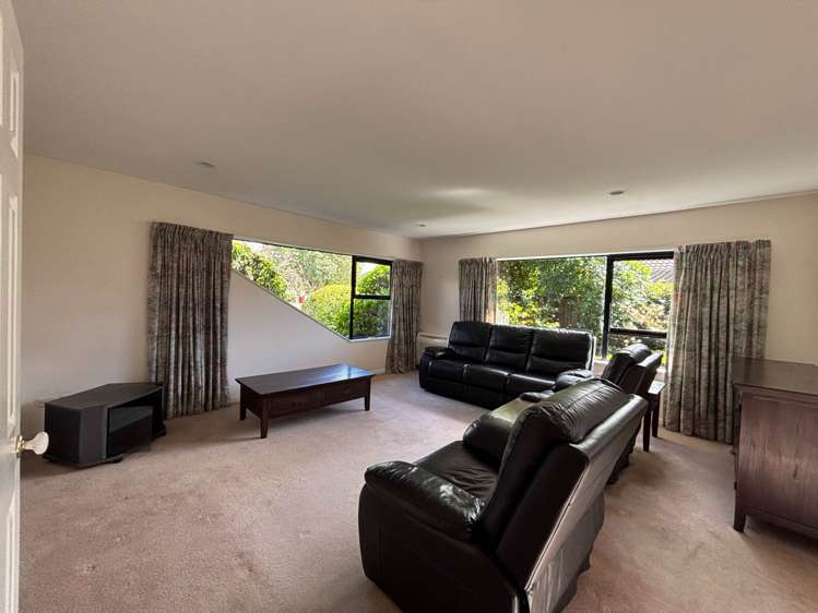 58 Maygrove Drive Orewa_1