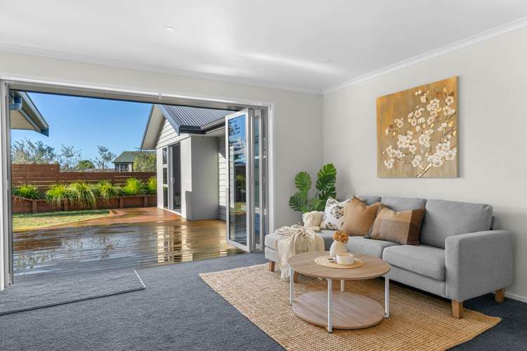 33 Karoro Road One Tree Point_29