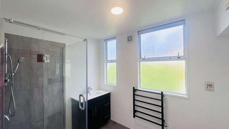 151 Bleakhouse Road Mellons Bay_23