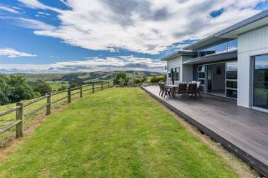 2390 Owaka State Highway_1