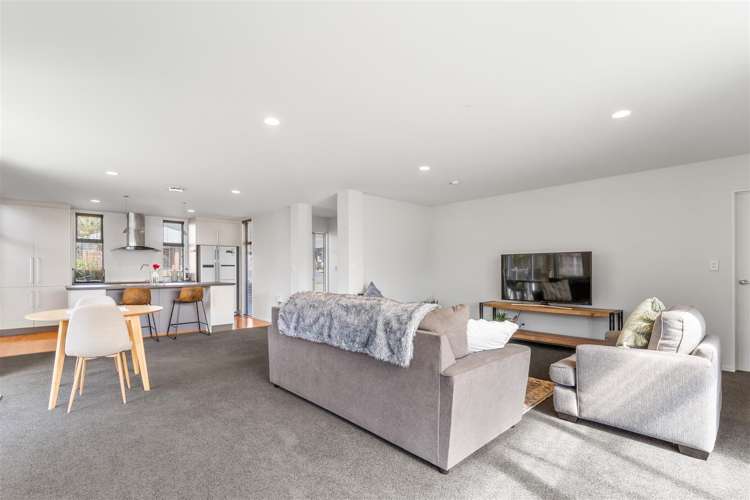 8 Phoebe Place Richmond_10