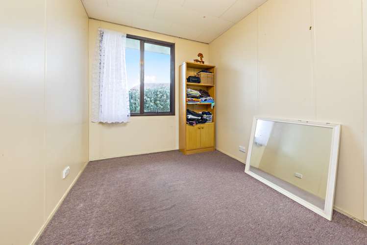 27 Barneys Farm Road Clendon Park_6