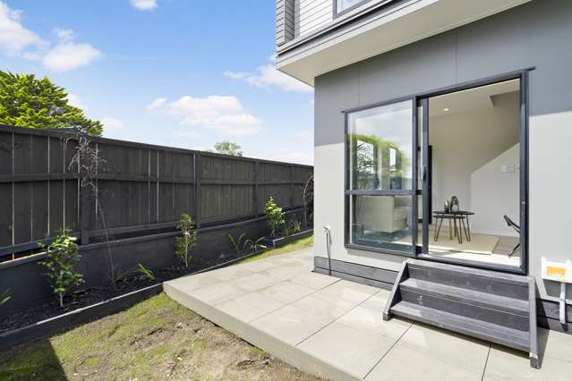 6/24 Andrew Road Howick_1