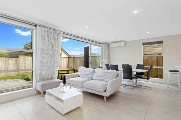 25 Costa Viva Crescent Karaka_8