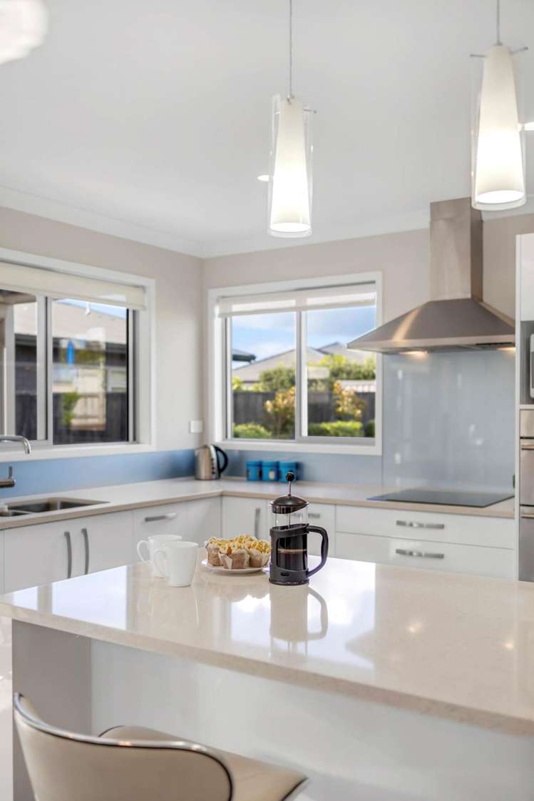 29 Defender Crescent Beachlands_16