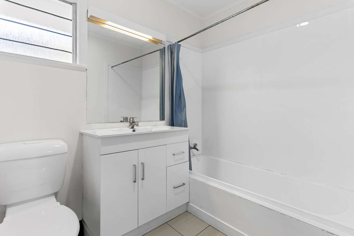 4/51A Northboro Road_3