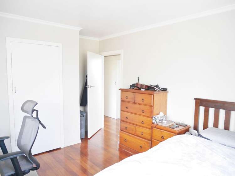 14 West-Watson Av Hillmorton_11