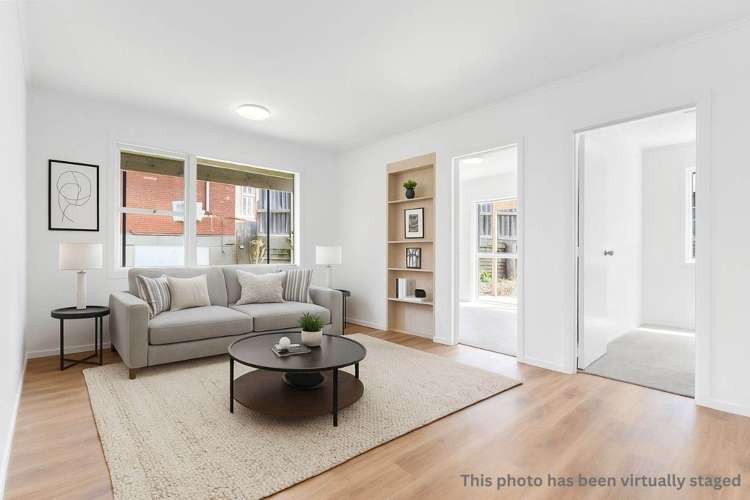 2/34 Richard Farrell Avenue_0