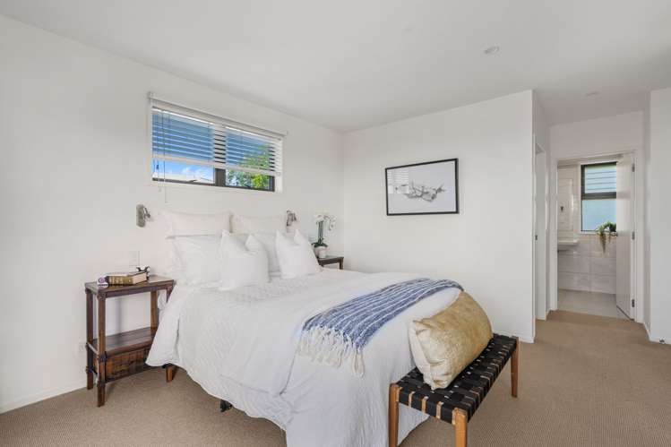 33 Gordon Craig Place Algies Bay_16