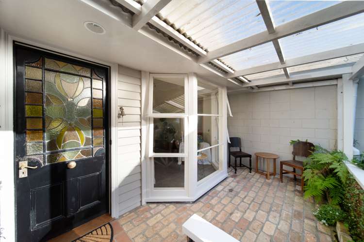 23 Pohutukawa Avenue Cockle Bay_21