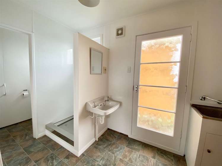 19d Essex Street Balclutha_11