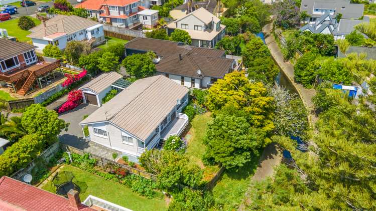 2/2 Napoleon Avenue Milford_16