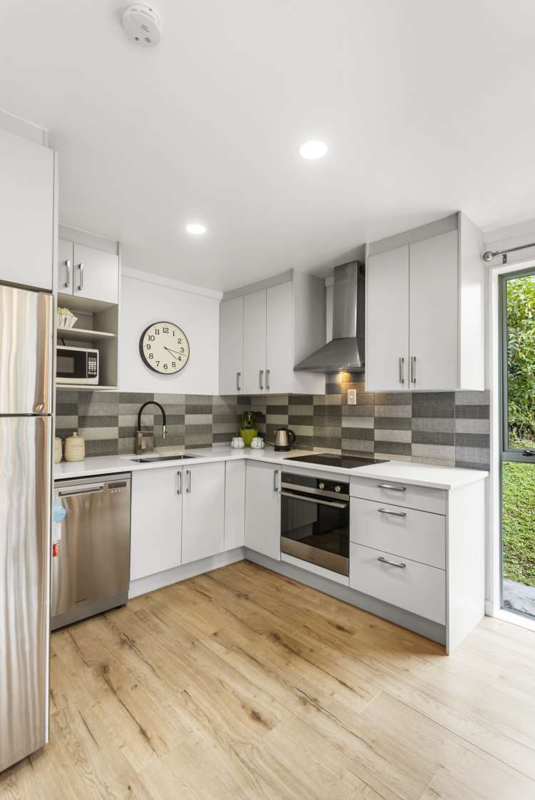 1/351 West Coast Road Glen Eden_29