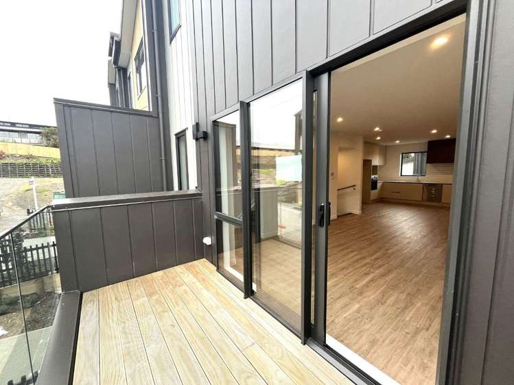 11 Irwin Lane Windsor Park_13