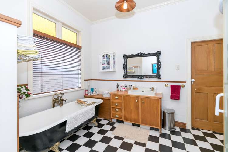 128 Forest Lake Road Forest Lake_11