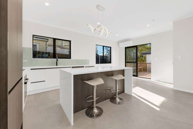 76A Ennis Avenue_4