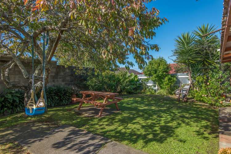 44 Bernard Street Mount Wellington_11