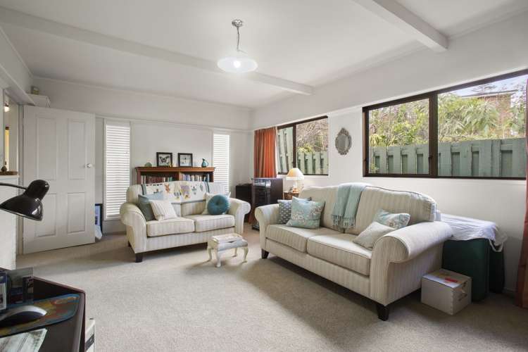 4 Brooke Road Red Hill_13