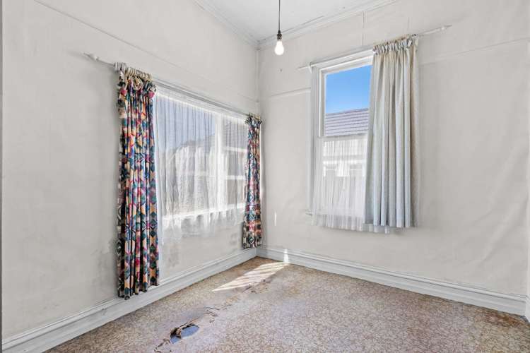 92 Thames Street Avenal_11