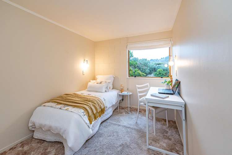 9 Riverbank Road Okoia_21