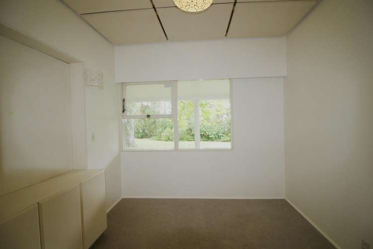 208 Godley Road Titirangi_7