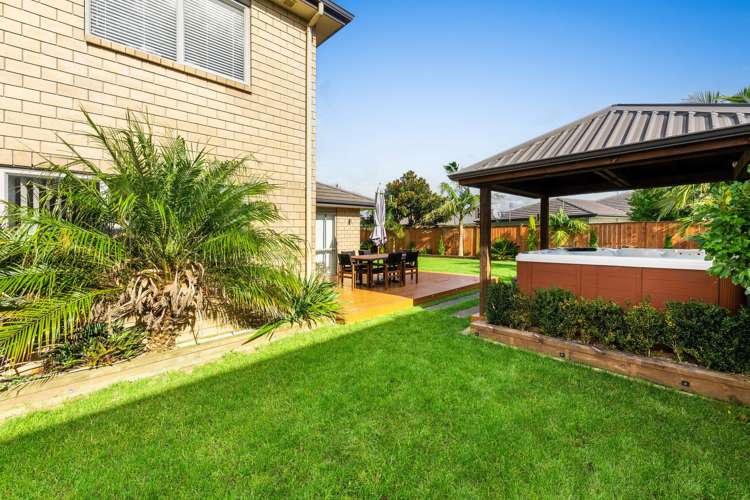 8 Scotsmoor Drive Wattle Downs_25