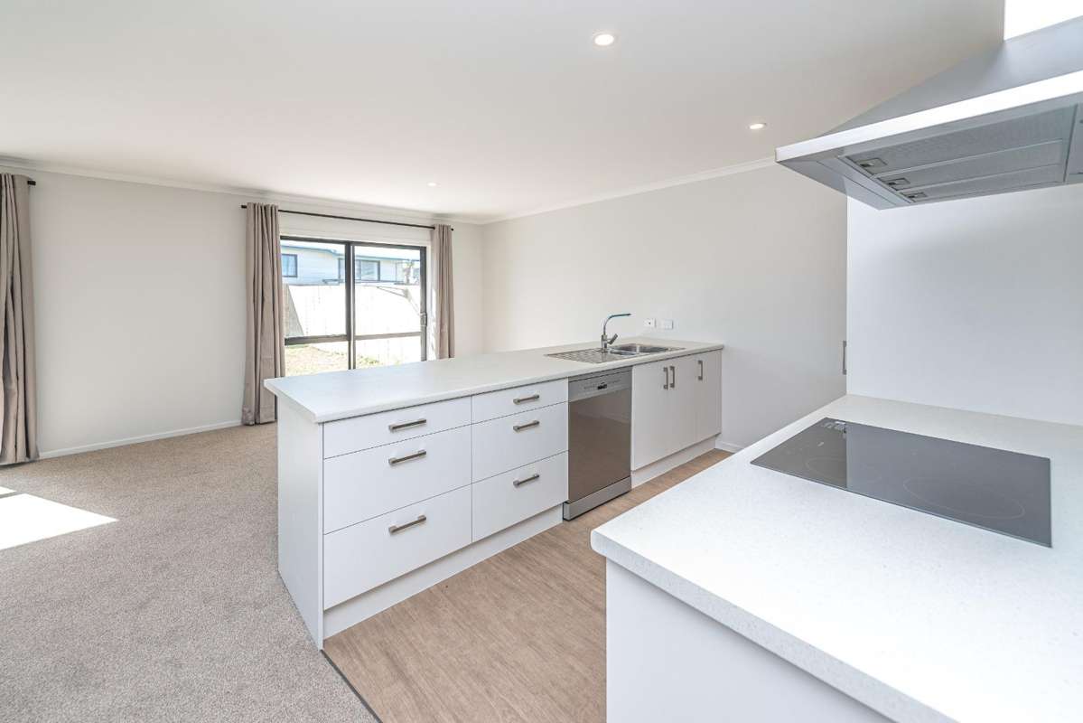 CASTLECLIFF - 2 BEDROOMS 3