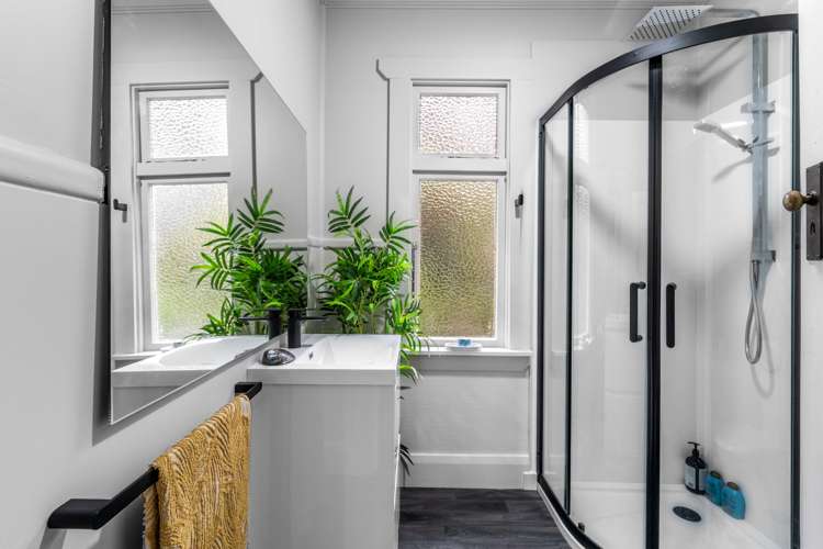 83 Walker Street Bluff_18