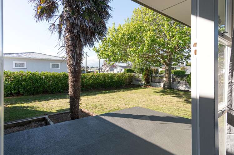 51 Devon Road Springvale_18