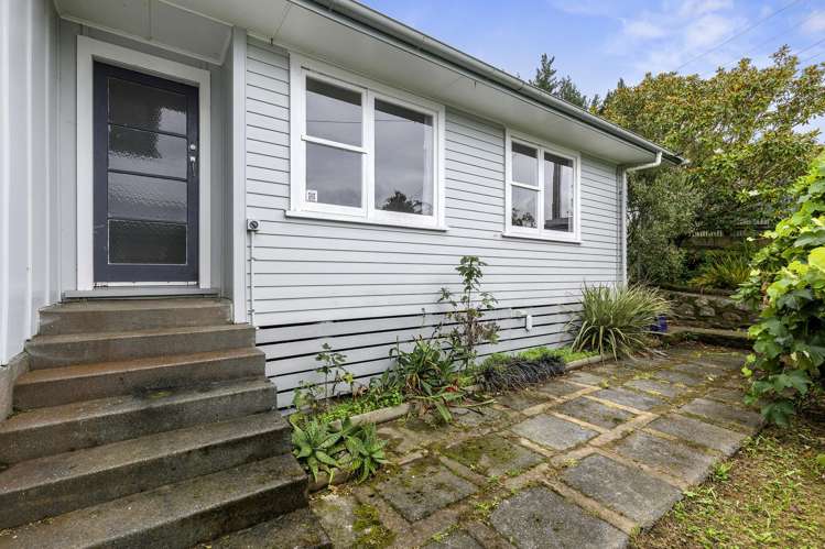 4 Parenga Street Wainuiomata_13