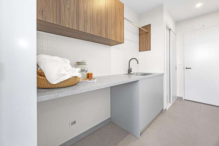 7 Oakbridge Boulevard Marshland_20