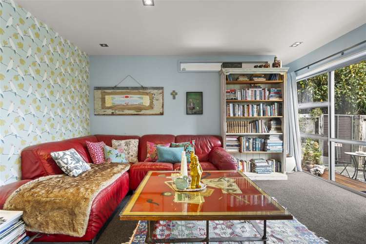 7 Monks Parade The Pines Beach_10